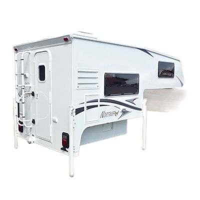 Le toit du camping-car en aluminium Stadard est équipé d'un support pour le F150 Hard Camper Shell Pickup